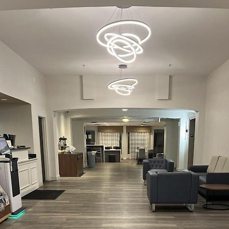 Wingate By Wyndham Dublin Near Claytor Lake State Park Экстерьер фото