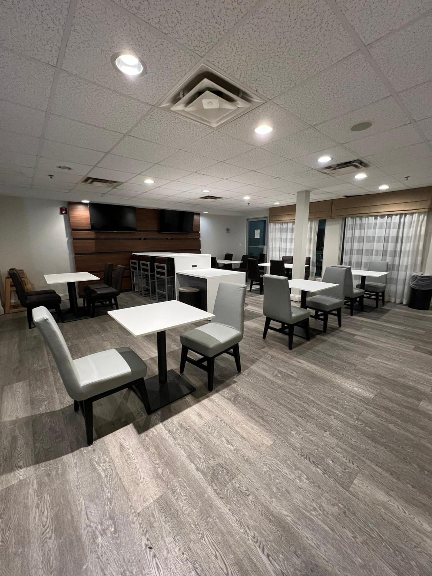 Wingate By Wyndham Dublin Near Claytor Lake State Park Экстерьер фото