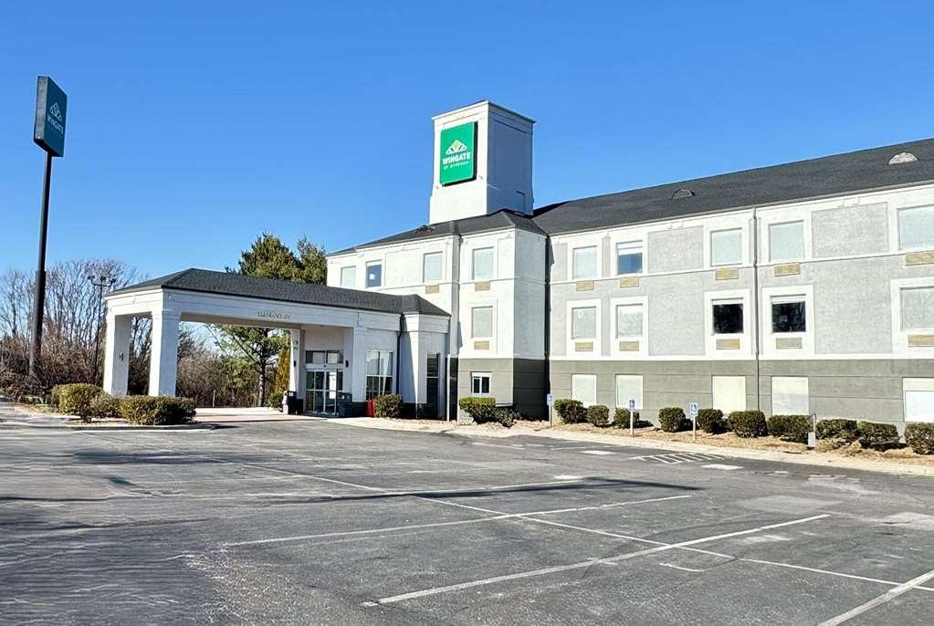 Wingate By Wyndham Dublin Near Claytor Lake State Park Экстерьер фото