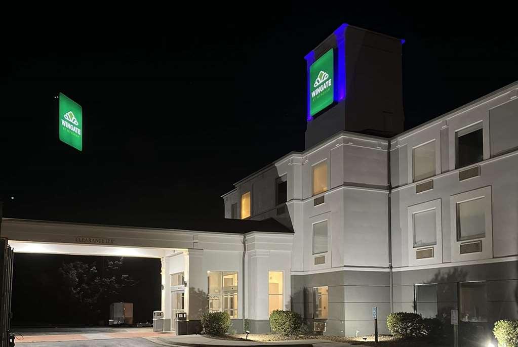 Wingate By Wyndham Dublin Near Claytor Lake State Park Экстерьер фото